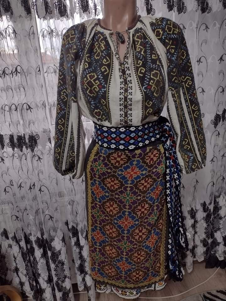 Costum tradițional de Arges.
