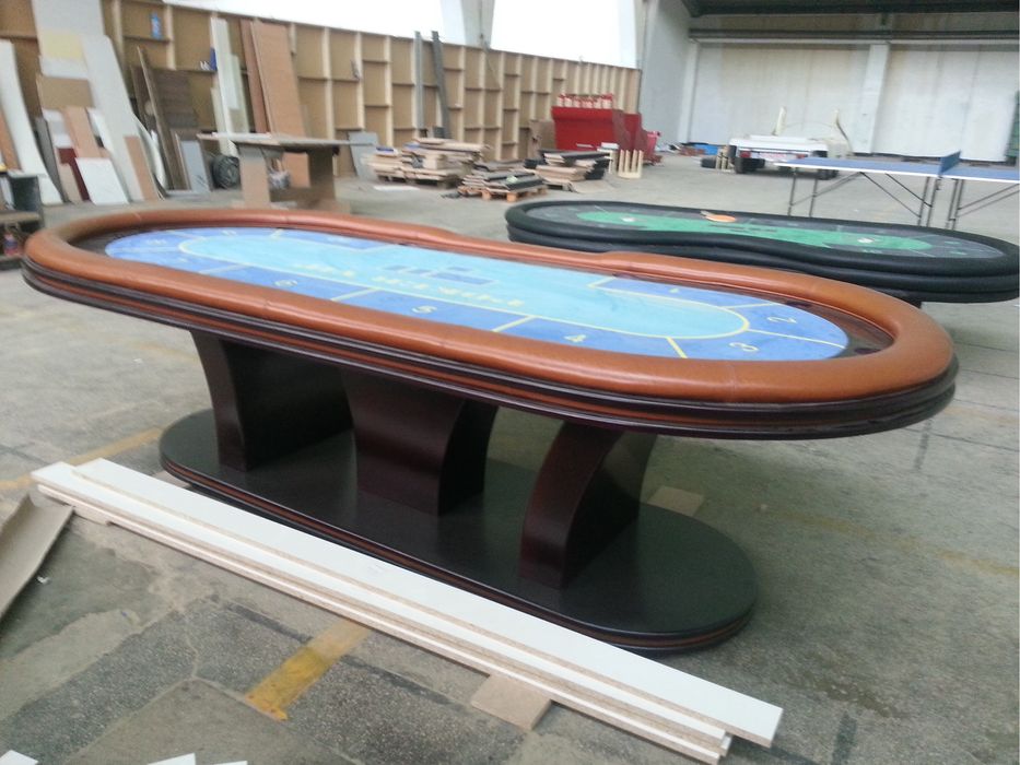 Mese poker la comanda CustomTables.eu customizate si stoc masa poker