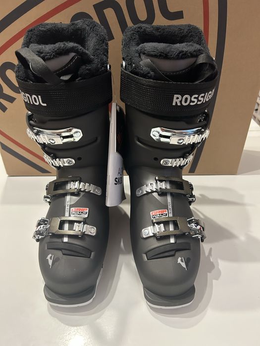 Clăpari pentru dama mărime 24 sau 37/37,5 noi/nefolositi