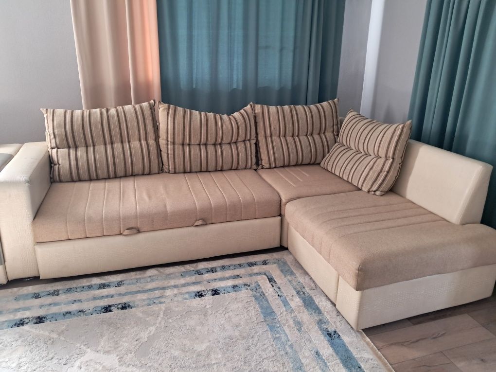 Продам диван с креслом