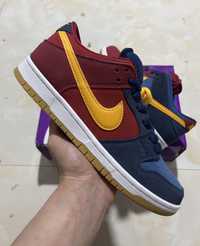 Nike SB Dunk Low Barcelona