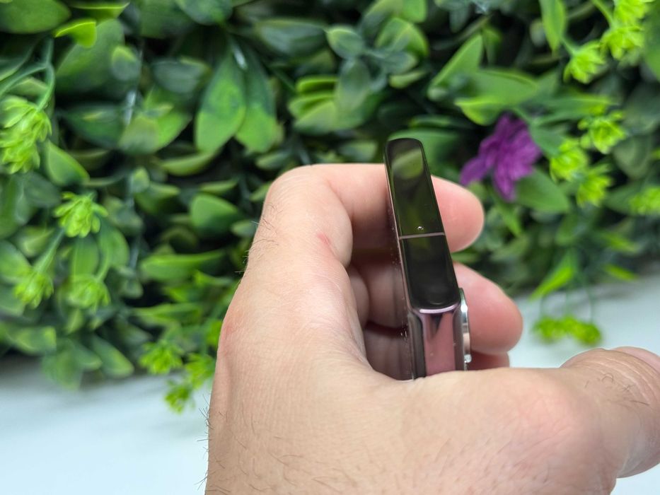 Samsung Galaxy S22 Ultra 256GB 12GB Ram Burgundy