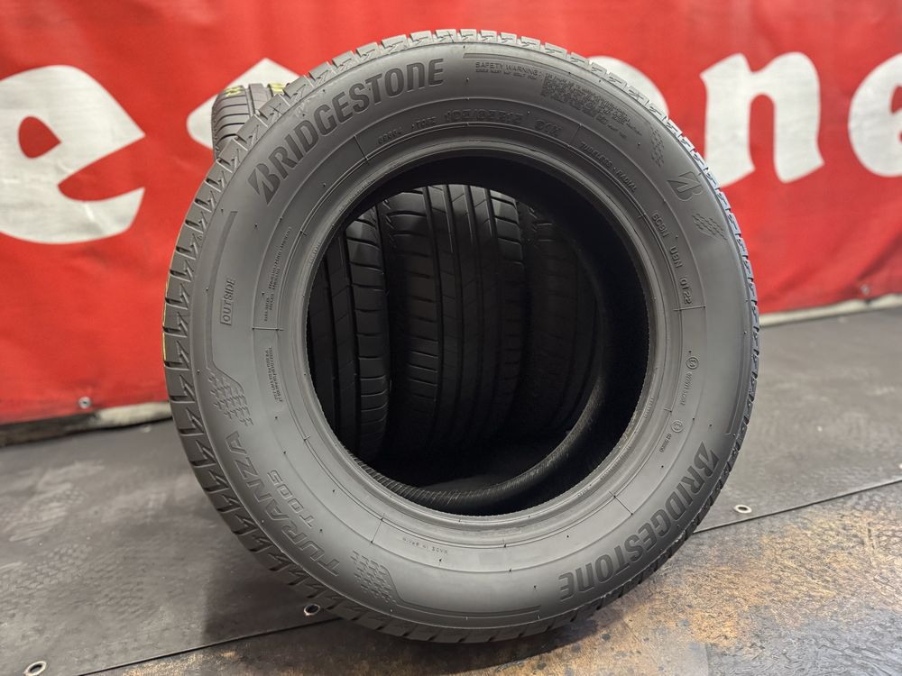 195 65 15, Летни гуми, Bridgestone TuranzaT005, 4 броя
