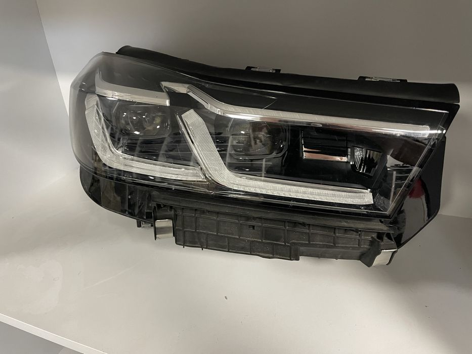 Bmw g32 lci led фар десен