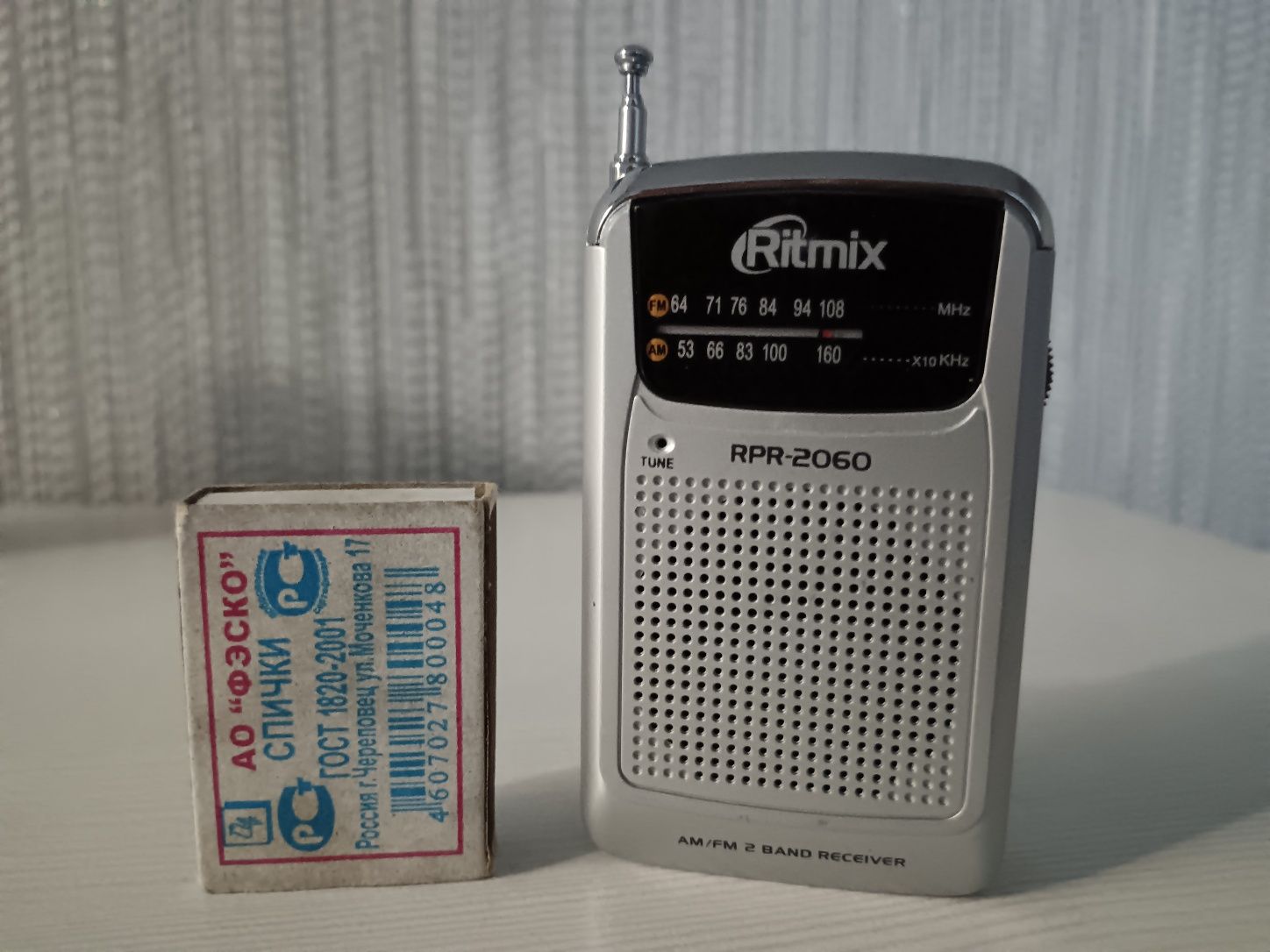 Продам карманный радиоприёмник RPR-2060 FM:64-108 MHz