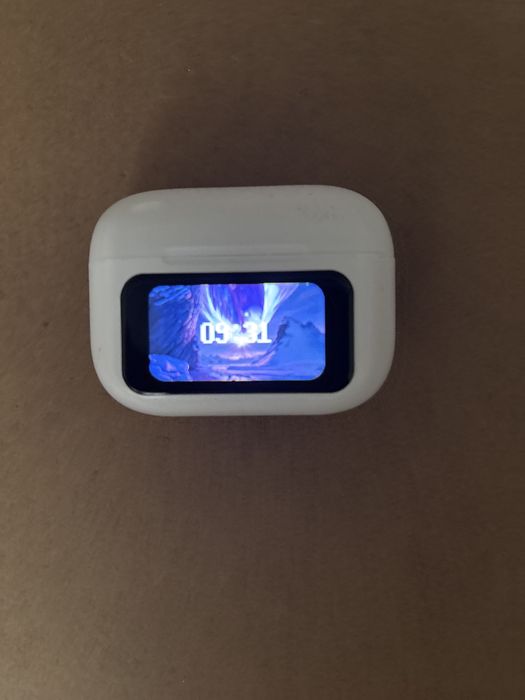 Продаю наушник  хорошый