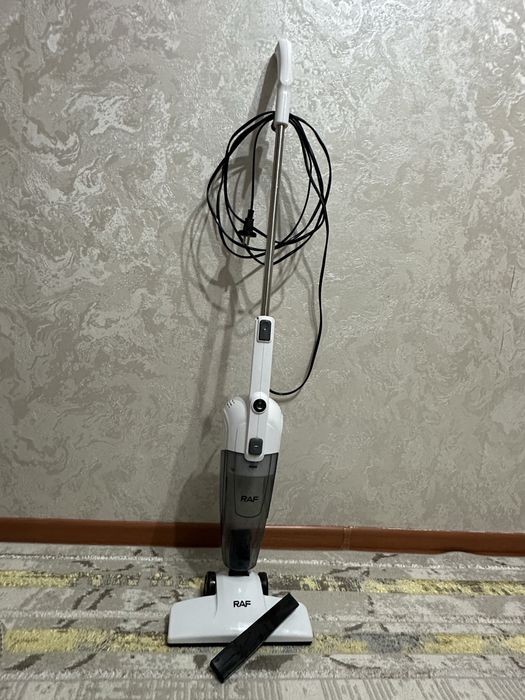 Пылесос  Raf в хорошем состоянии