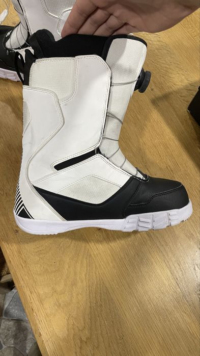 Bootsi de snowboard dc albi 43