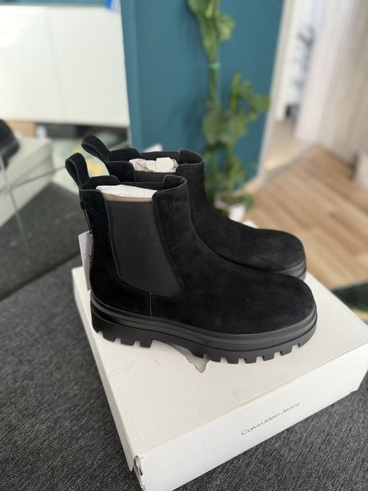 Calvin Klein Jeans Logged cizme Chelsea din piele intoarsa marimea 42