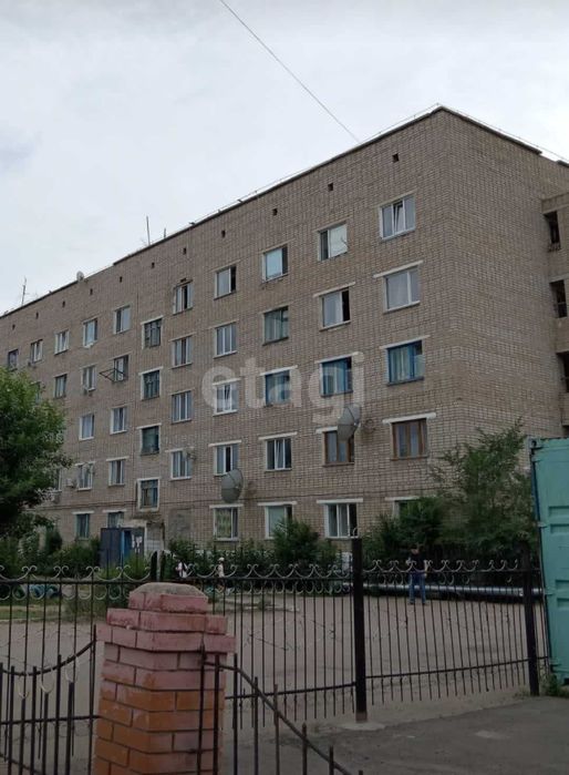 Продам две комнаты в секции между собой совмещены.