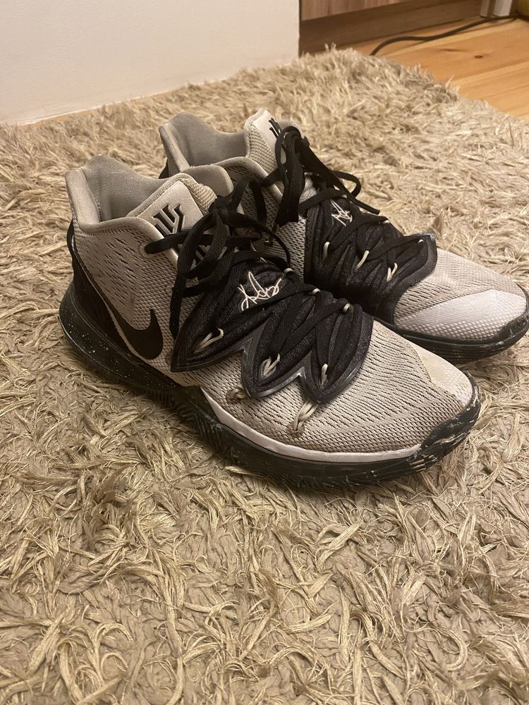 Nike Kyrie 5 Oreo EUR42
