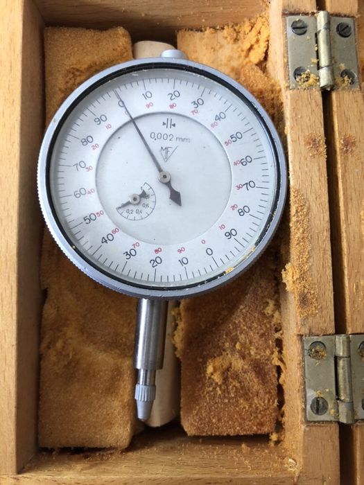 Ceas comparator 0.002 mm
