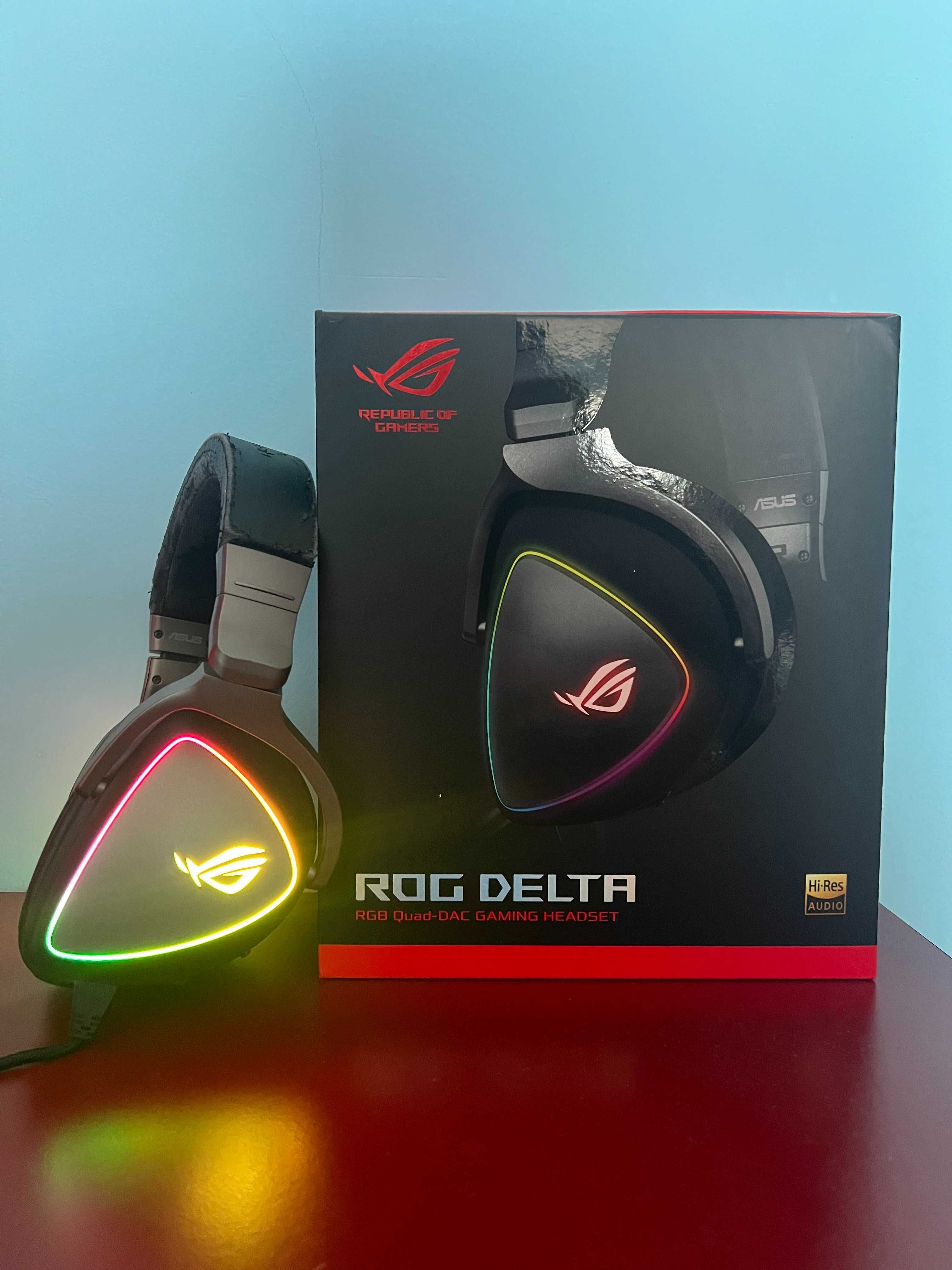 Casti ROG Delta RGB - cu iluminare personalizabila, sunet excelent!