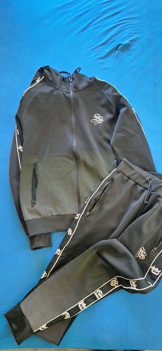 Мъжки спортен екип