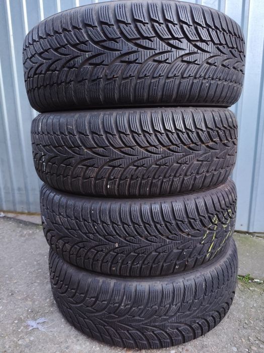 Anvelope 195 55 r16 iarna nokian Wrd3