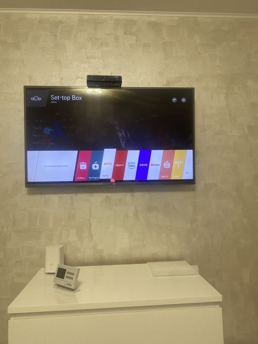 Televizor Lg 108cm ,3D, full hd in stare perfecta+ telecomanda jolly