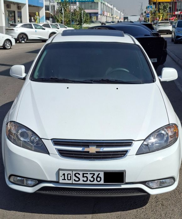 Gentra 3-Pozitsiya Avtomat Yili-2021 AvtoKredit MetanGazli Tayor