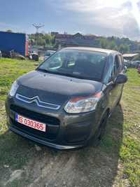 3500€ Citroen C3 Picasso 2016  141000 km  4550€