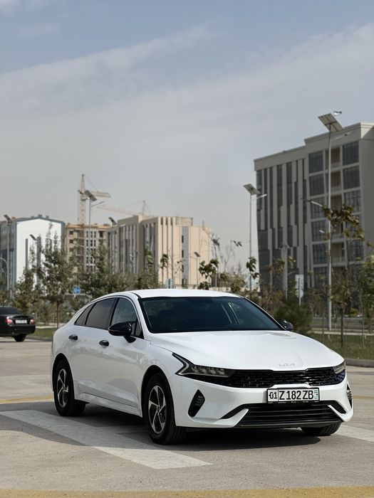 KIA K5. 2023   Комфорт