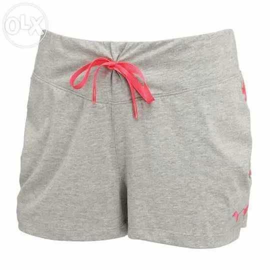 Pantaloni scurti pentru femei (dama) Puma Sweat Shorts