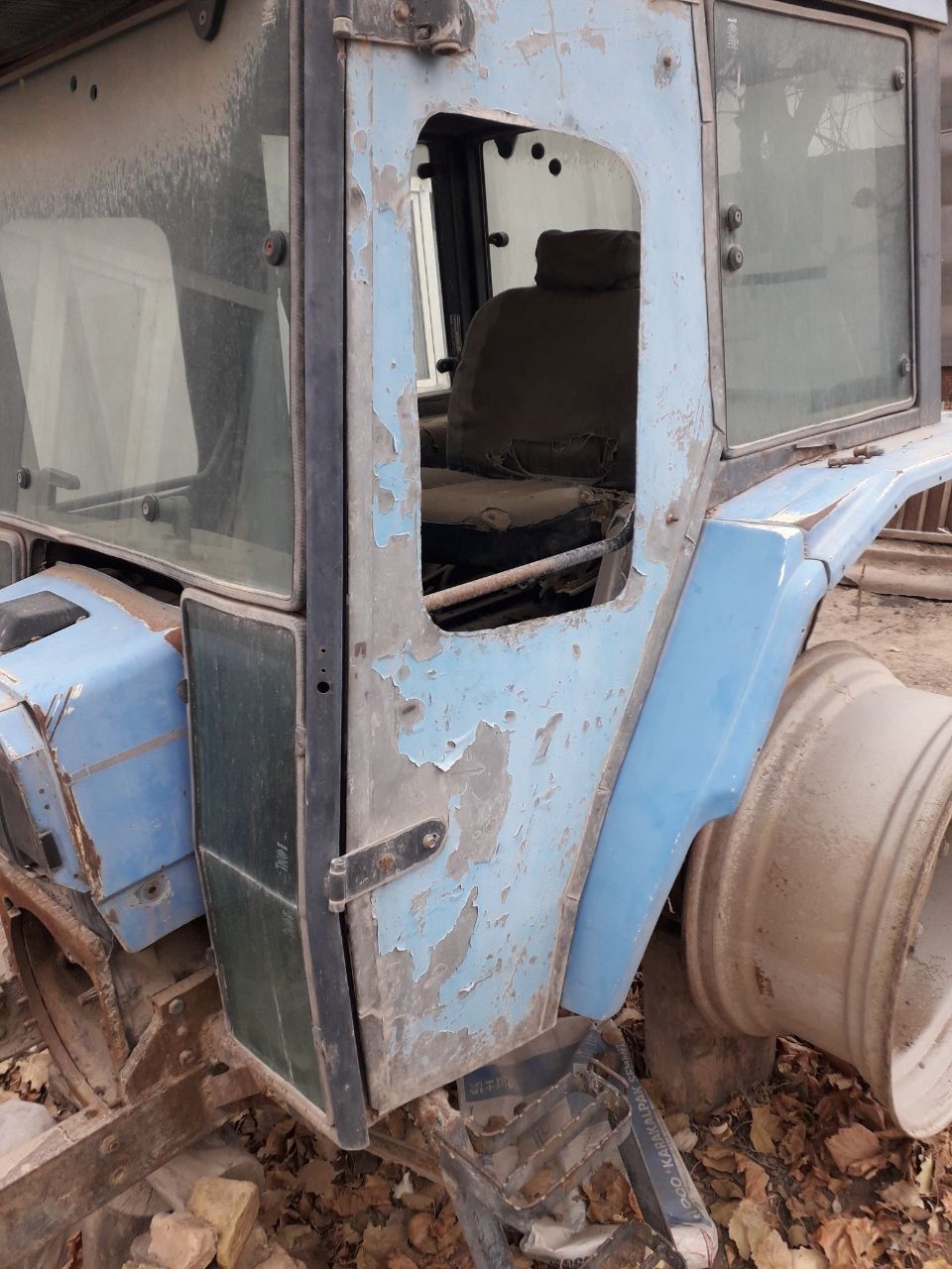 Traktor sotiladi !!!