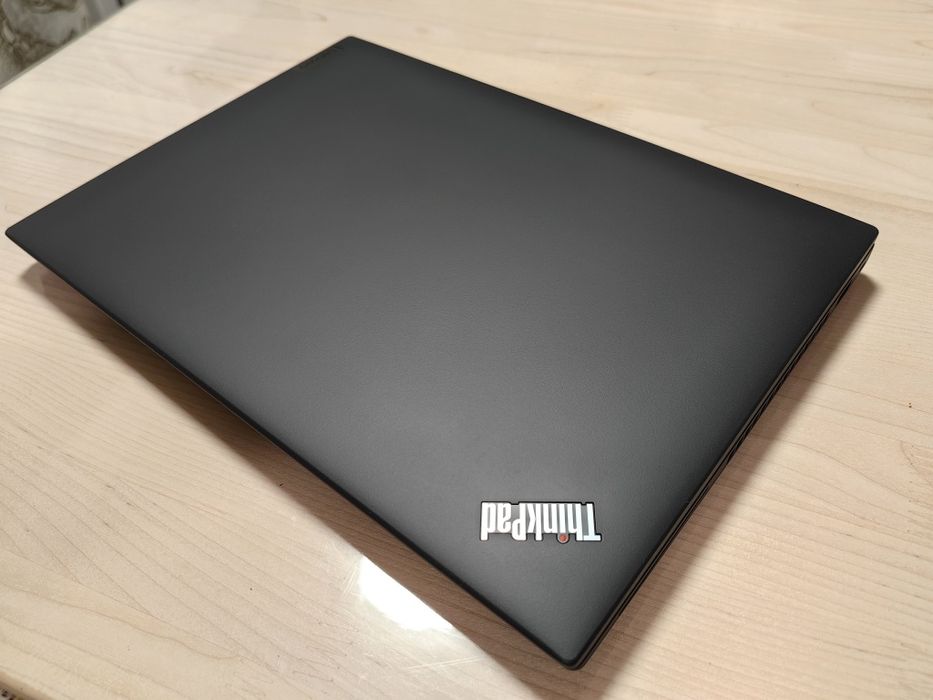 Thinkpad T14(Gen3) Core i7-1260P, 32G, 1TB, 450nit, 100% SRGB