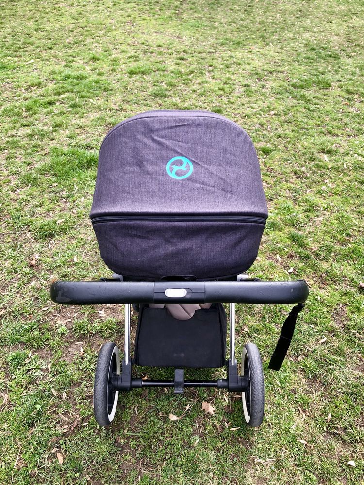 Количка Cybex Priam Platinum с много аксесоари бонус