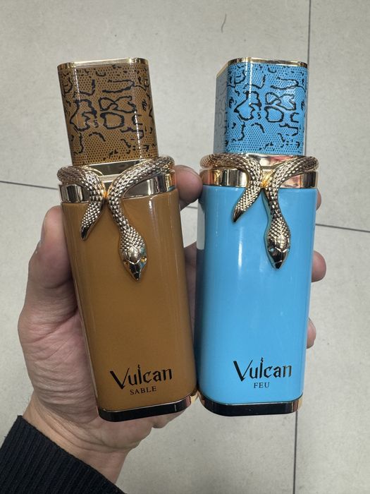 French Avenue Vulcan Feu Sable