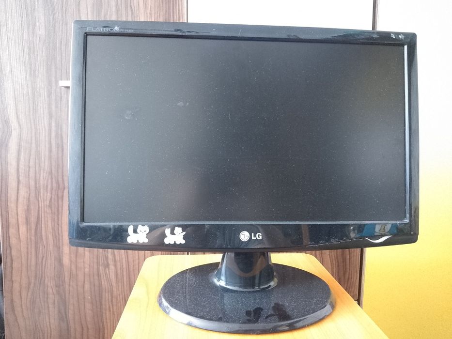 Продам монитор для компьютера