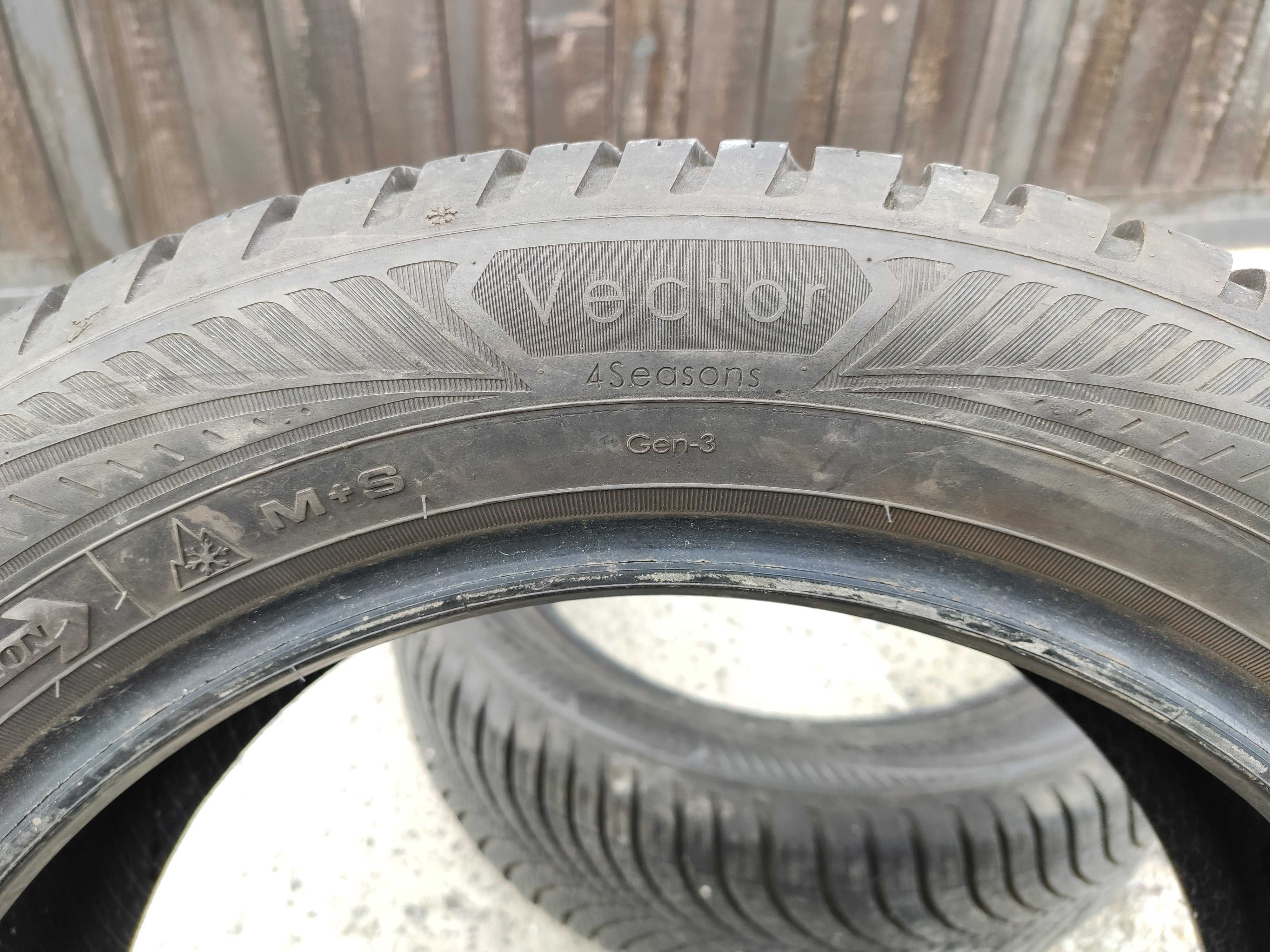 2бр Всесезонни Гуми 195 55 16 - Goodyear - DOT 2021