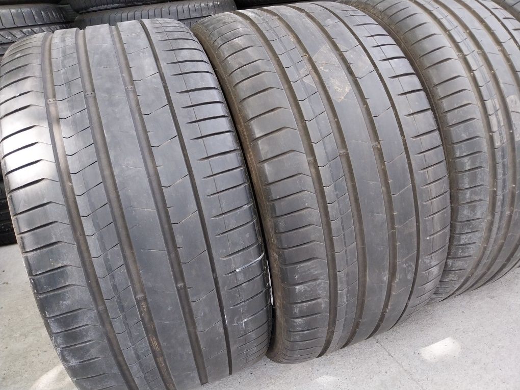 Anvelope second vară 275 35 R22/315 30 R22 Pirelli