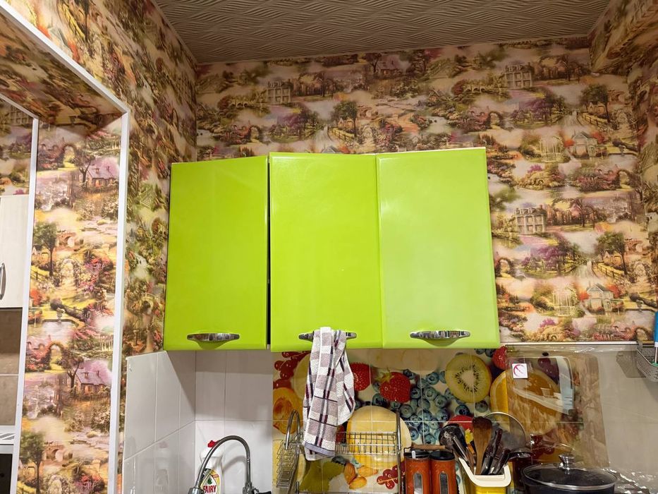 Кухиния горнитур