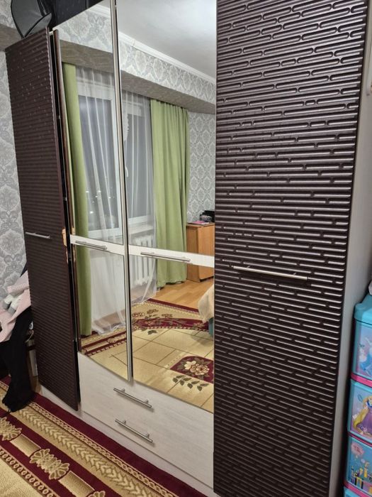 Продам спальный Шкаф