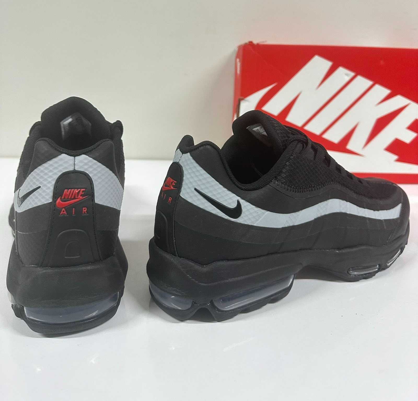 Nike Air Max 95 Ultra Black Picante Red