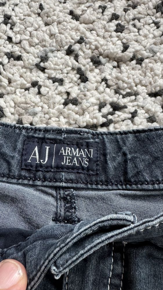 Дамски къси дънки Armani Jeans размер L