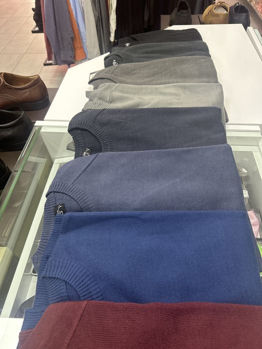 Мъжки блузи нови различни цветове различни размери