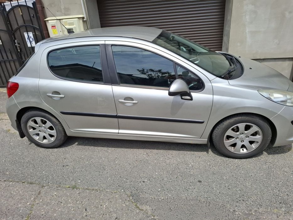 Peugeot 207 an 2008 1.6 hdi