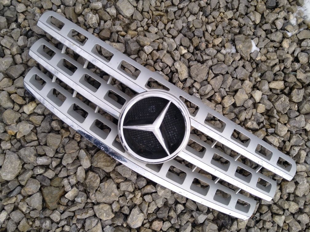 Маска/решетка ML W164 FACELIFT