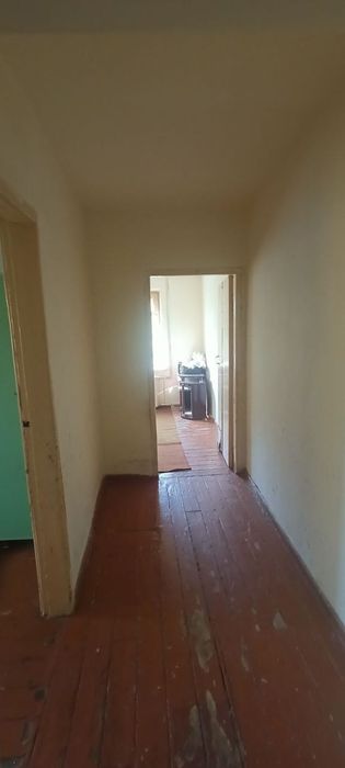 Sotiladi chilonzor 22 kvartal 2 xonali