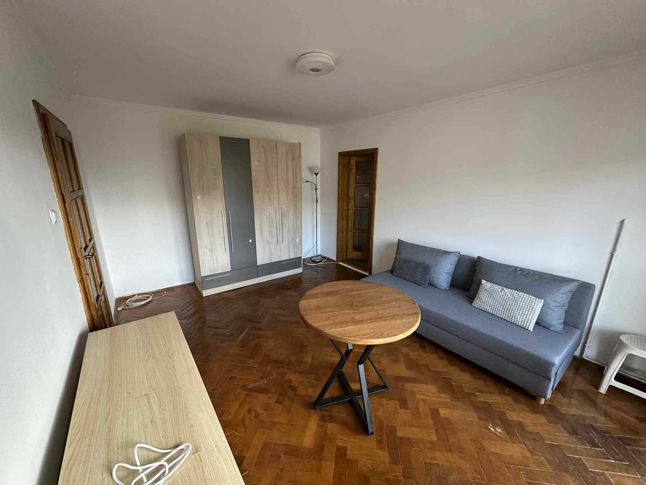 Apartament 2 camere ultracentral – Tășnad  De vânzare sau de închiriat