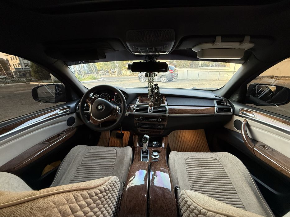 BMW X6 продается в идеальном состояние