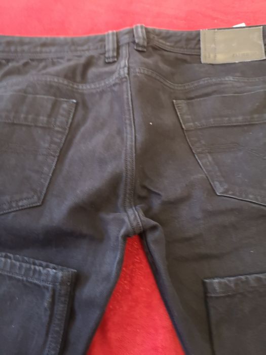 Blugi barbati Diesel 32,33