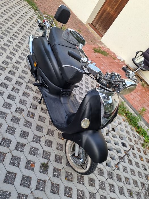 Scuter retro 50 cm