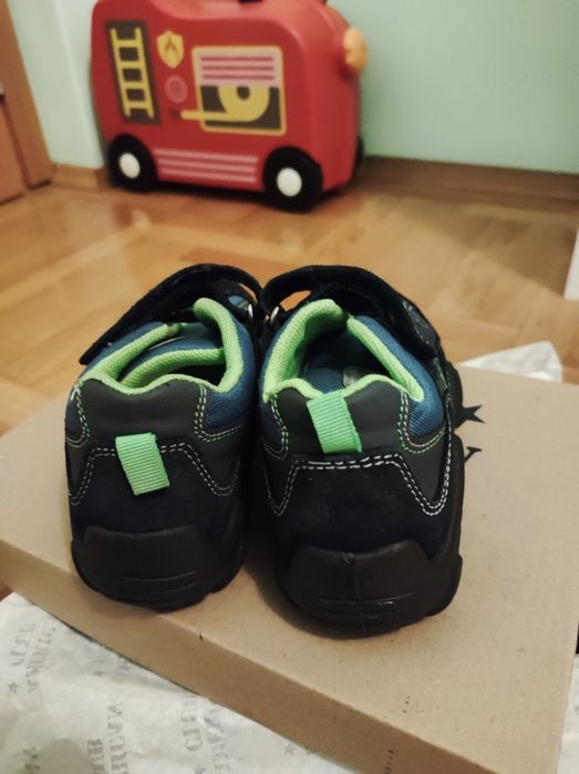 Топли обувки от ест. кожа