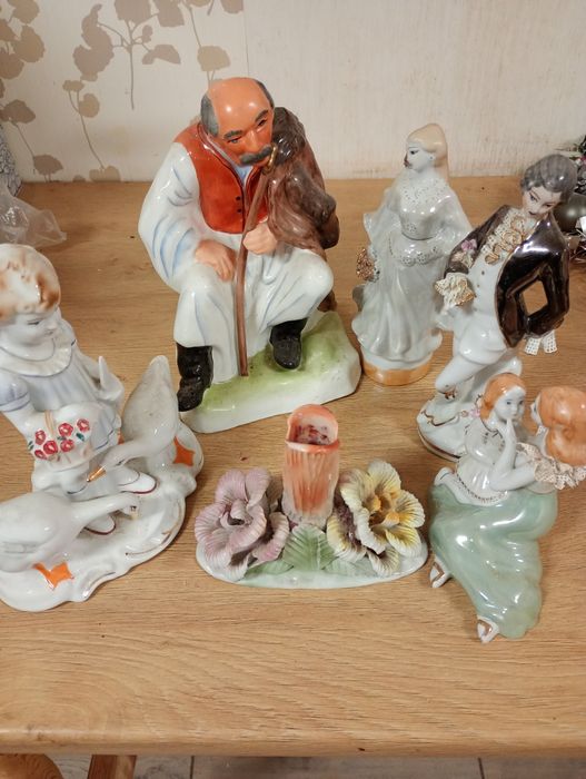 Bibelouri sunt 6 bucăți