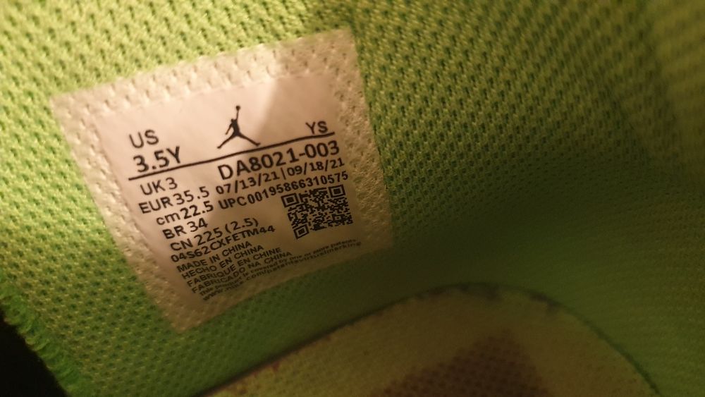 NIKE Air Jordan Max Aura 3 (GS) măsura 35.5