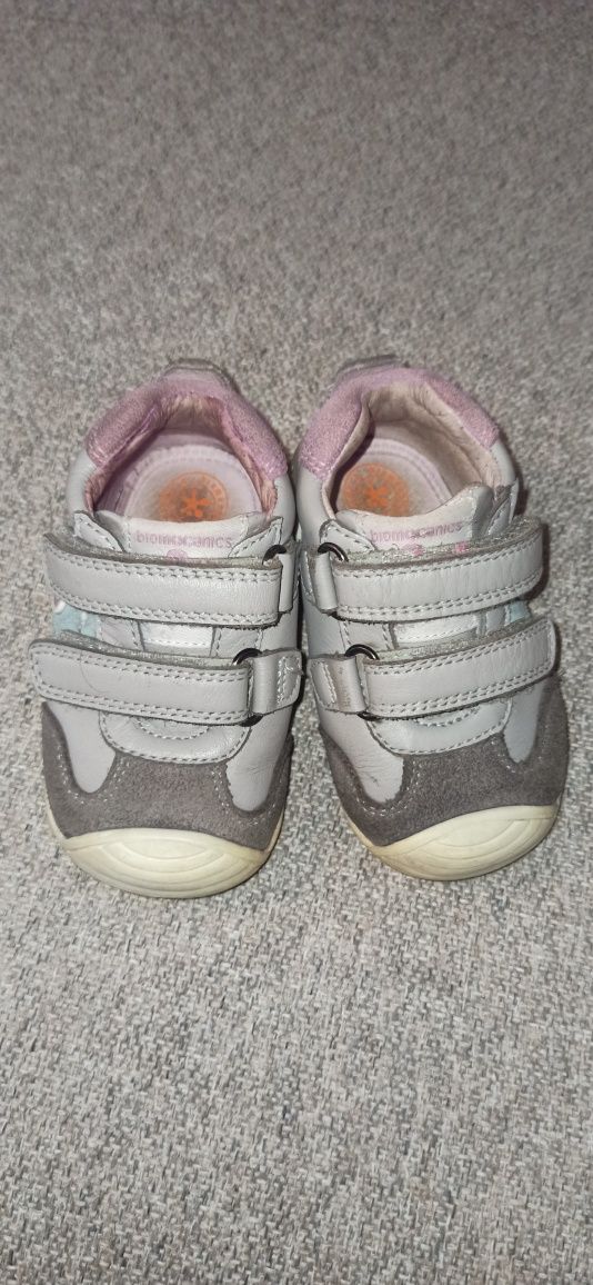 Adidasi, Incaltaminte Biomecanics bebe/bebelusi nr.19 (curier gratuit)