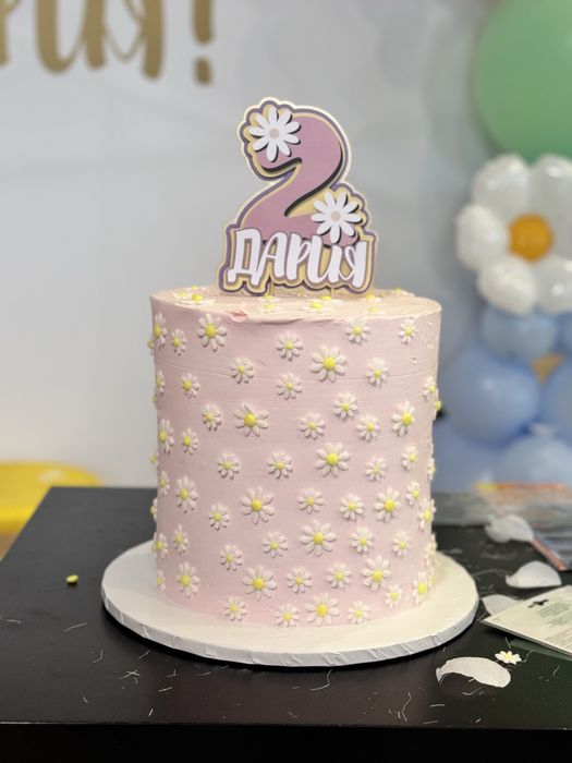 Топер за торта