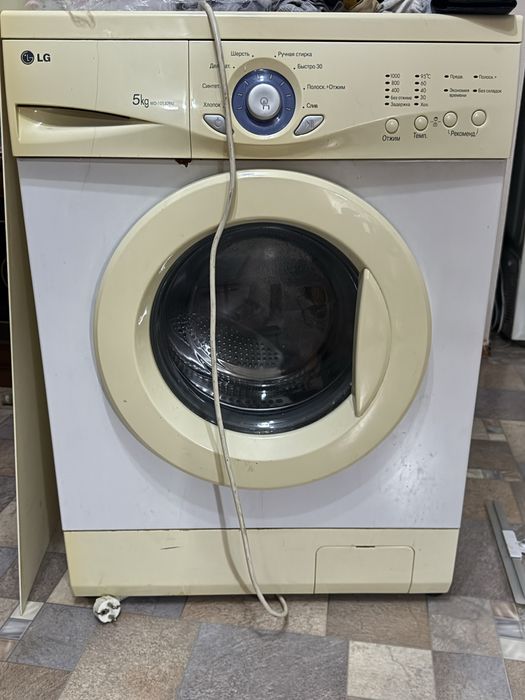 Продам стиральную машину