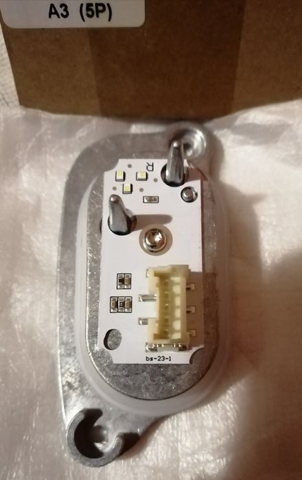 Модул десен дневни светлини 8V0998474 DRL A3 8V
100 лв
51,13 €